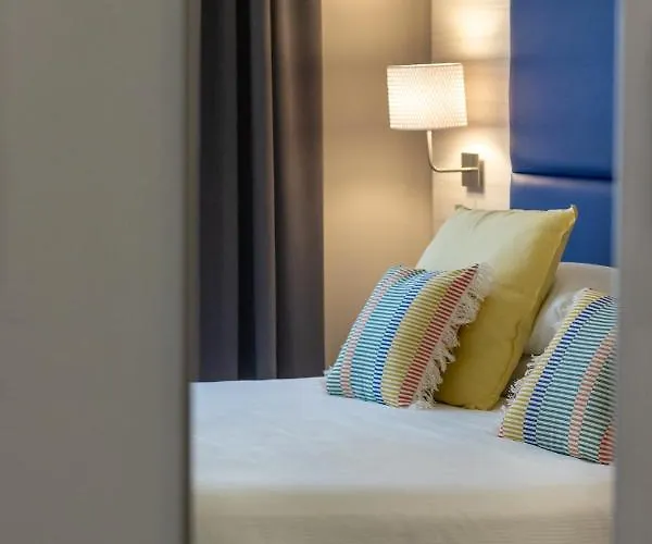 Cinque Terre Gateway 4* Специя
